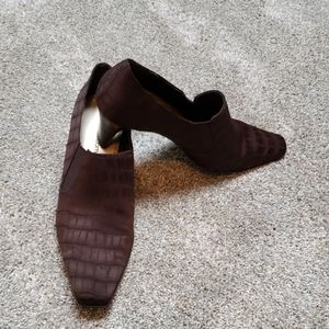 Liz Claiborne Brown shoes